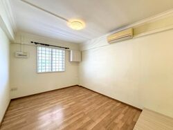 Blk 703 Hougang Avenue 2 (Hougang), HDB 3 Rooms #543810641
